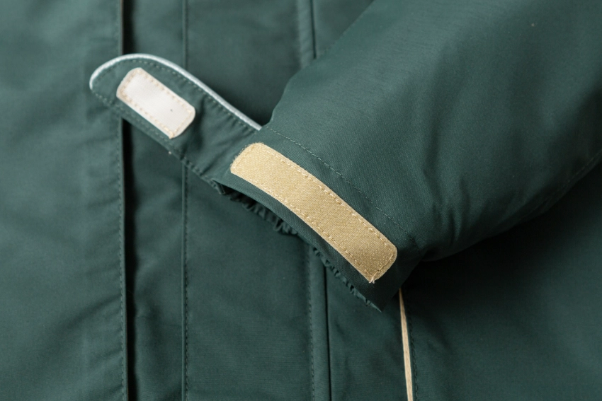 3M Insulated Multi-Functional Collegiate Winter Jacket-Dark Green / Dark Green