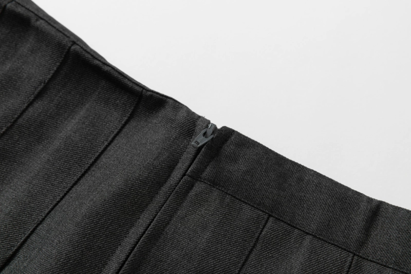 British-Inspired Girls’ Pleated Skirt-Dark Gray