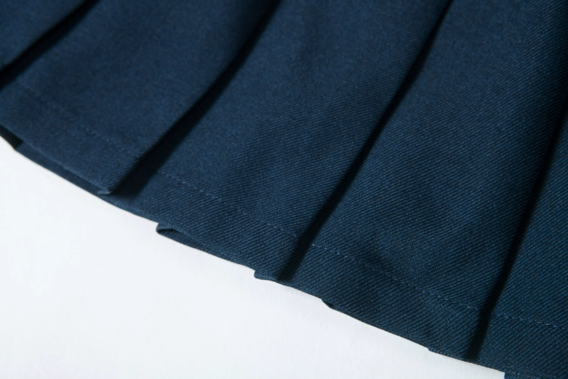 British-Inspired Girls’ Pleated Skirt-Navy Blue
