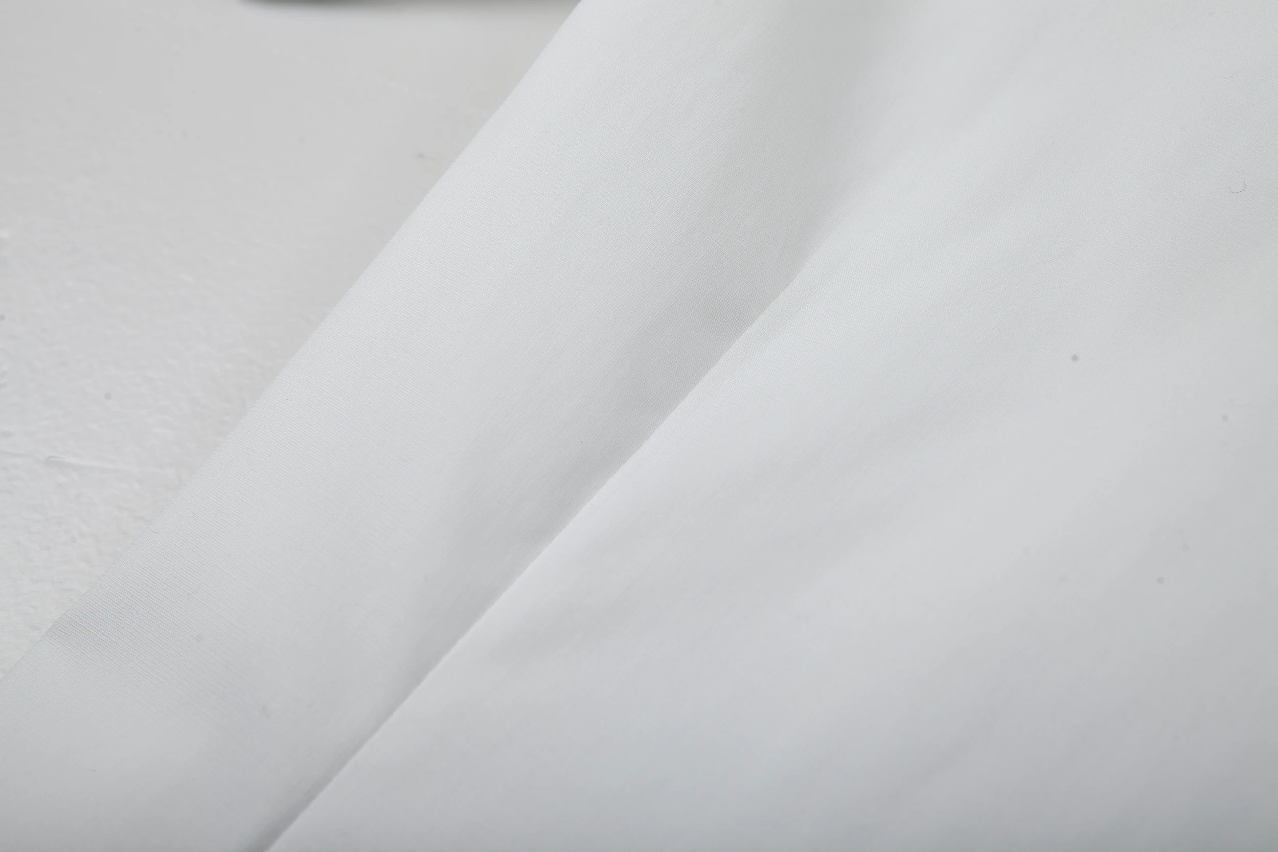 British Academy Girls’ Lace-Trimmed Short-Sleeved Shirt